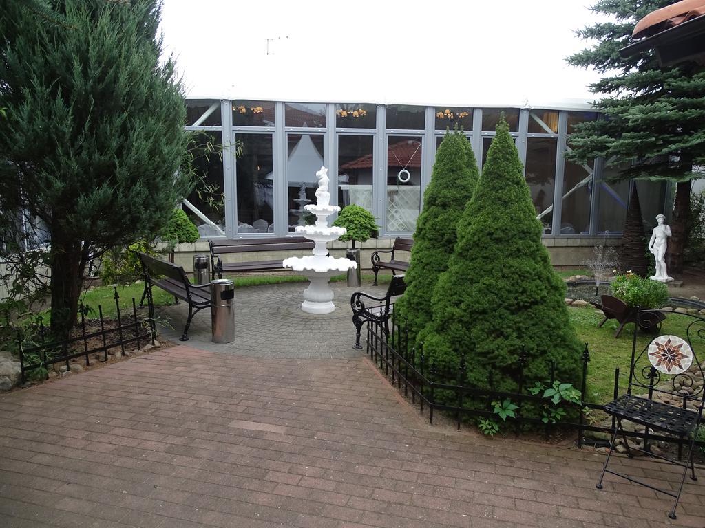 Motel 2000 Stęszew Eksteriør billede